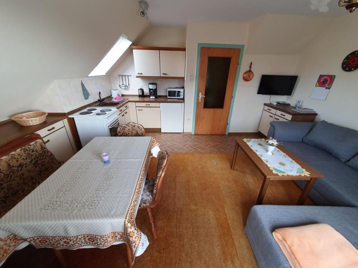 Flechtner Apartment *